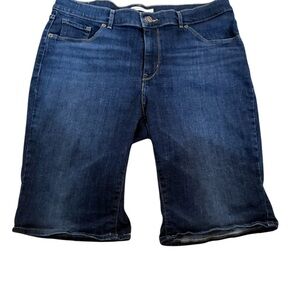 Levi's Bermuda denim shorts Women’s 32